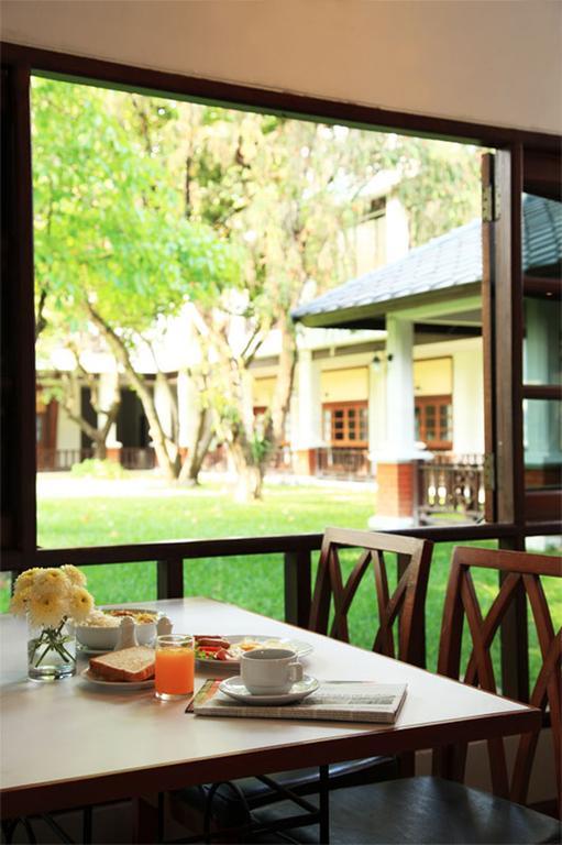 Korat Resort Hotel Nakhonratcsaszima Kültér fotó